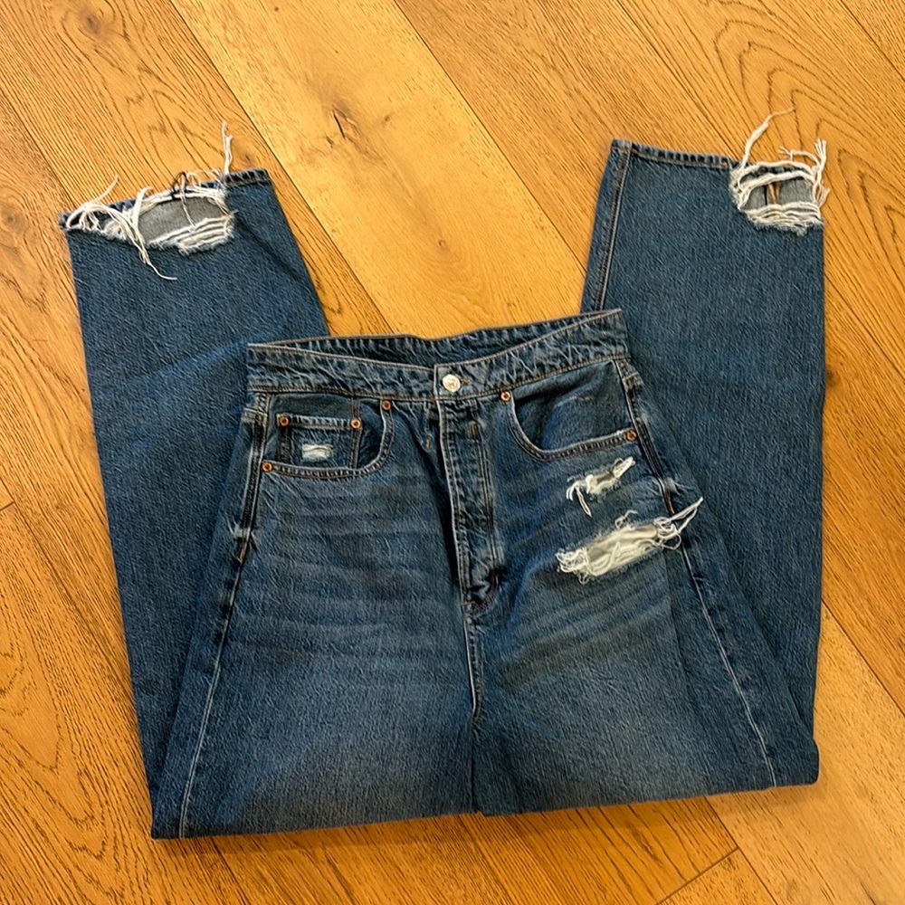 American Eagle jeans high waisted
